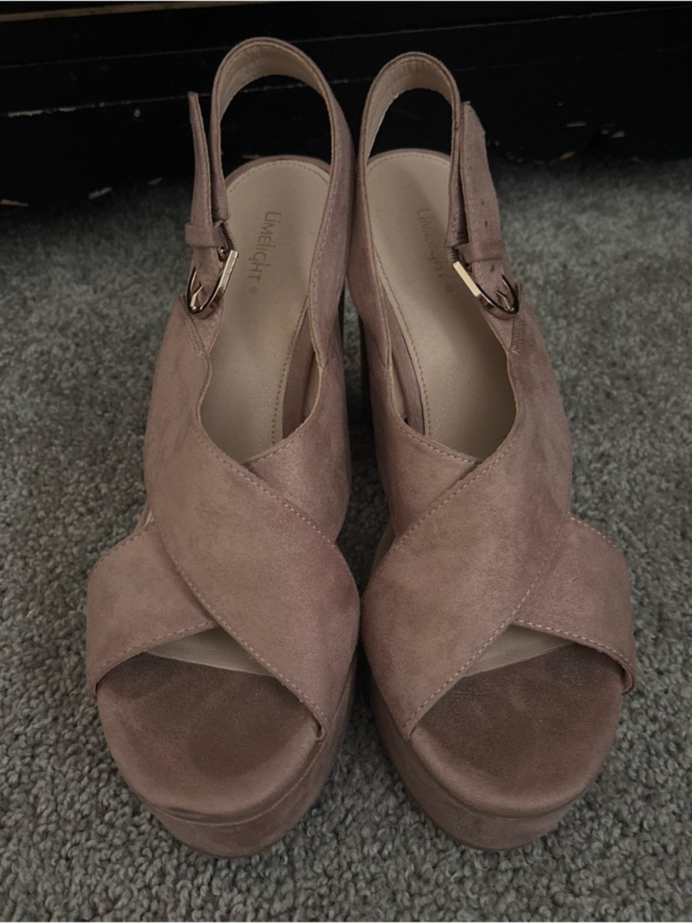 Limelight Women's Taupe Crisscross Suede Slingback Wedges